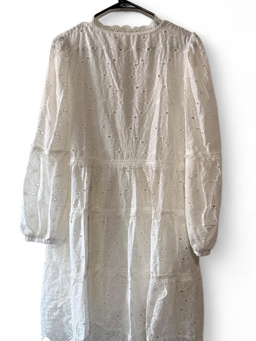 Like Love White Eyelet Lace V-Neck Tiered Dress Size 1X NWOT Plus Size Boho - Picture 5 of 8